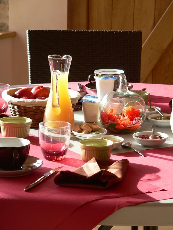 Le Manoir Du Pas Jahan Couëron Dış mekan fotoğraf