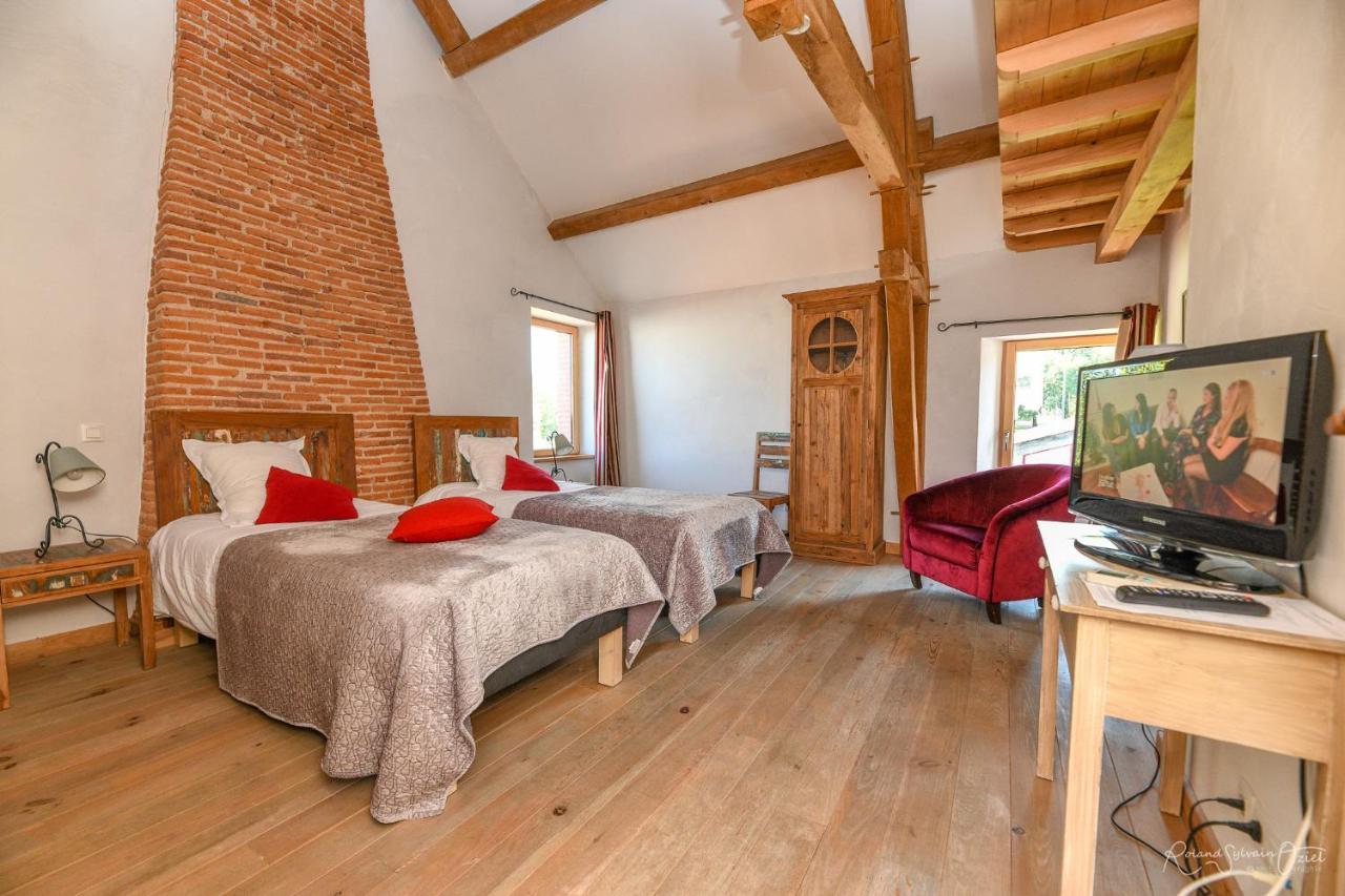 Le Manoir Du Pas Jahan Couëron Dış mekan fotoğraf