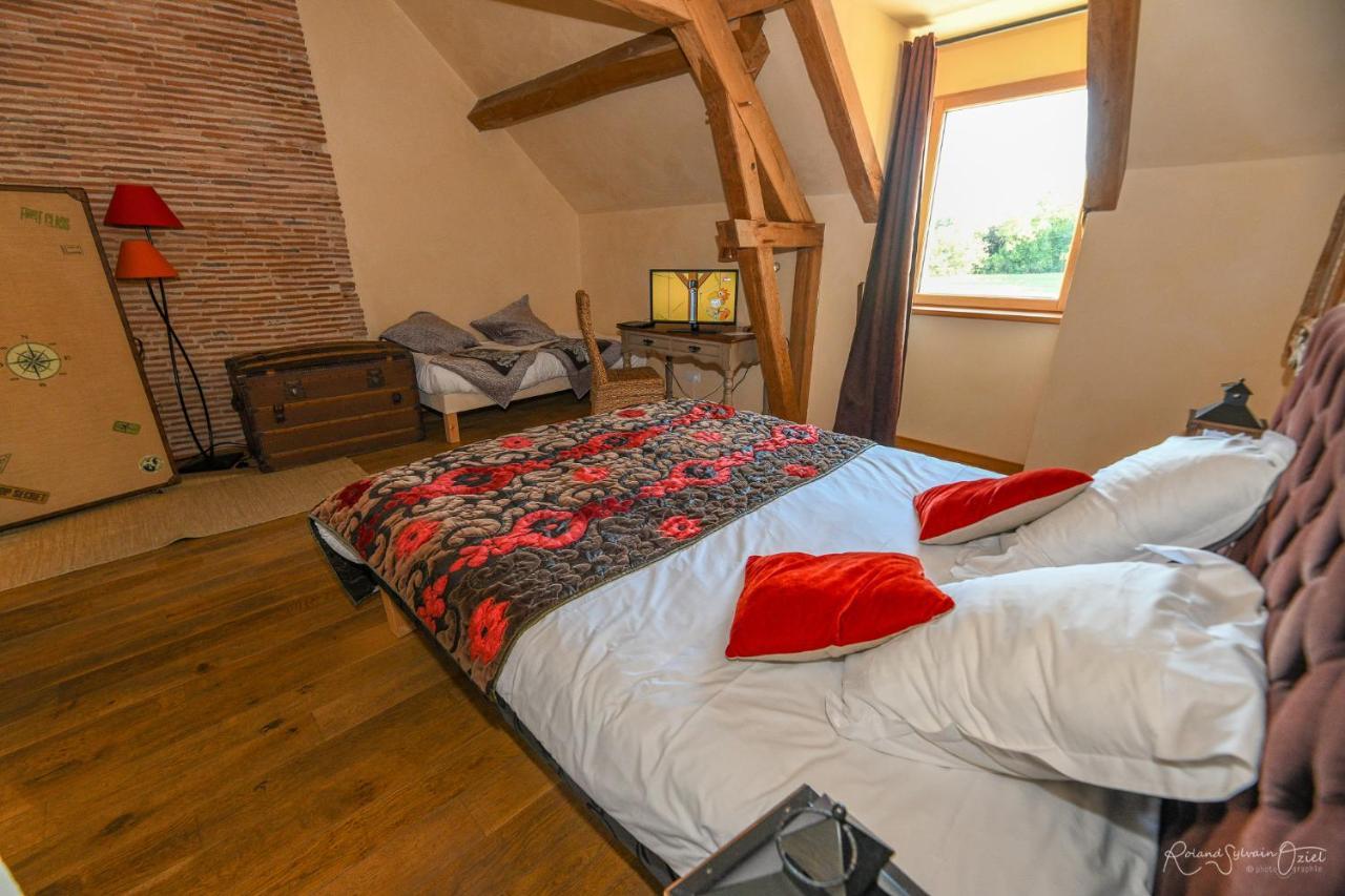 Le Manoir Du Pas Jahan Couëron Dış mekan fotoğraf